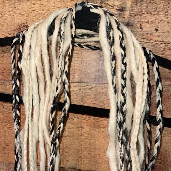 Synthetic Double Ended Dreadlocks - Picture 2 of 5
